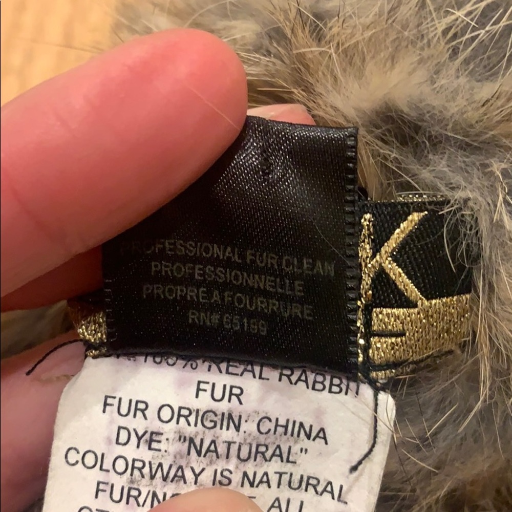 larok luxe Rabbit fur vest - Picture 7 of 9